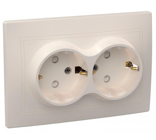 КВАРТА Кремовый Розетка 2-местная с заземлением со шторками керамическая 16А РСш12-3-Км  ERK24-K33-16-K  GENERICA