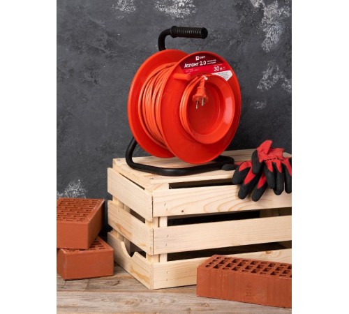 Удлинитель на катушке "Атлант 2.0" 1 гнездо 30м без заземления ПВС 2*1 10А/2,2кВт PROxima  UKA02-10-210-1-30  EKF