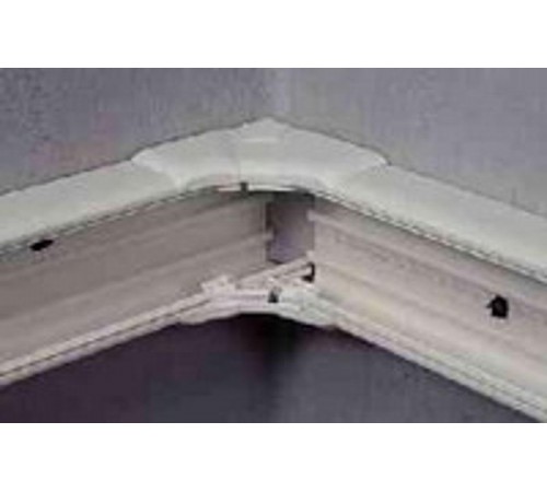 Угол внутренний для 65*150/195 переменный от 80° до 100° DLP  010603  Legrand