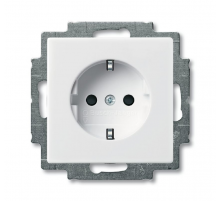 ABB Basic 55 Альп. белый Розетка с/з 16А 250В, с винтовыми клеммами  2011-0-6155   2CKA002011A6155  ABB