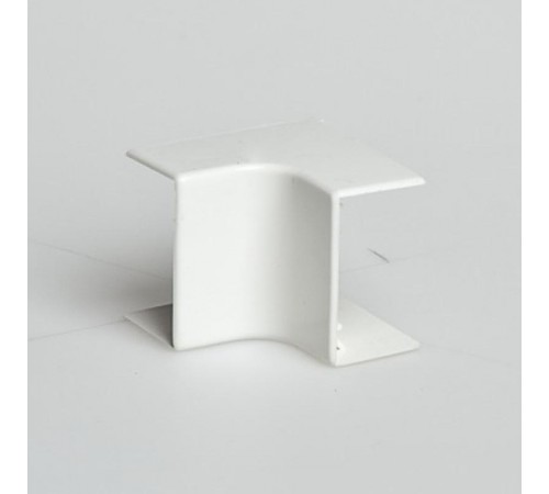 Угол внутренний для РКК-32х16 (белый)  УВН-32х16  Рувинил