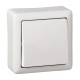 Хит Белый О/У с изолирующей пластиной Выключатель 1-клавишный 6А, 250В  VA16-131I-B  SE