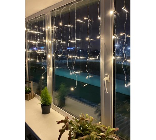 Гирлянда светодиодная  Бахрома 2м*1м теплый свет, ENOB-2B ,  24V, IP44 (80/960)  Б0041907  ЭРА