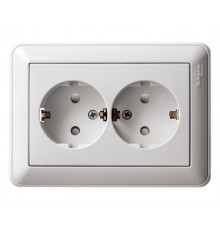W59 Белый Розетка 2-ая с заземлением с защитными шторками (в сборе)  RS16-255-18  SE