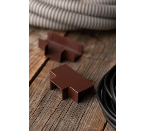 Угол T-образный (25х16) (4 шт) Plast EKF PROxima  под темное деревоtchd-25-16x4EKF