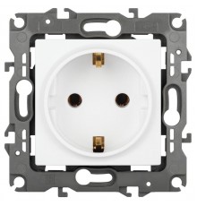 Розетка ЭРА Серия 12 12-2101-01М с заземлением, 16А-250В, белый матовый   Б0065700  ЭРА