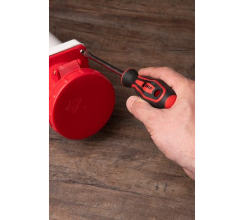 Отвертка Master SL8x150 мм EKF Basicsl-8-150-masEKF