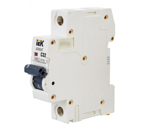 Выключатель автоматический однополюсный M10N 1P C 32А 10кА ARMAT  AR-M10N-1-C032  IEK