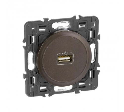 Celiane Мех USB розетки 1ной  067352  Legrand