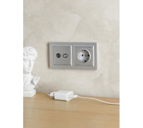 BRITE Рамка 2-ая IP44 РУ-2-БрА-44 алюминий  BR-M22-44-K47  IEK