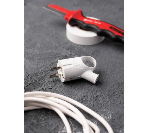 Вилка с кольцом с/з бел. 16А 250В EKF PROxima  AVK16-10  EKF