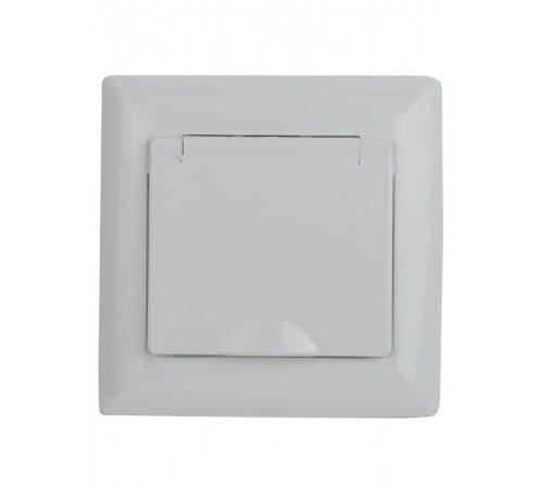 Розетка Intro Solo 4-207-01 с заземлением 2P+E Schuko с крышкой шторками, 16А-250В, IP20, СУ, белый  Б0053689  Intro