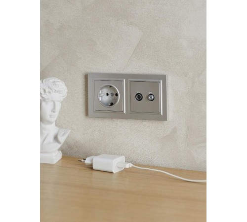 BRITE Рамка 2-ая РУ-2-БрА алюминий  BR-M22-K47  IEK