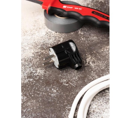 Вилка угловая усиленная с/з черная 16А 250В EKF Proxima EKF  AVY16-30-r  EKF