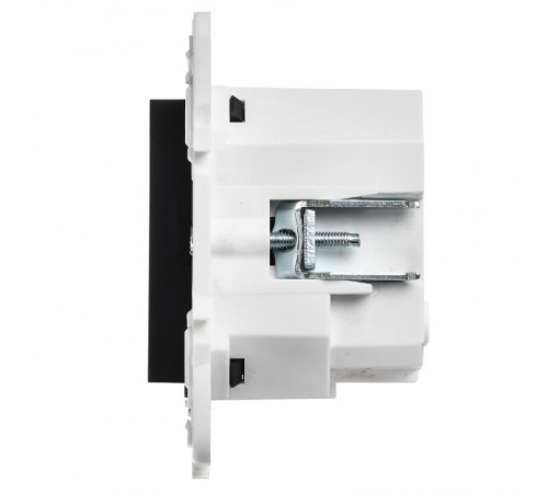 SKANDY Розетка с заземлением с защитными шторками 16А с USB C 18Вт SK-R17T титан   SK-R14-16-U14-018-K48  IEK