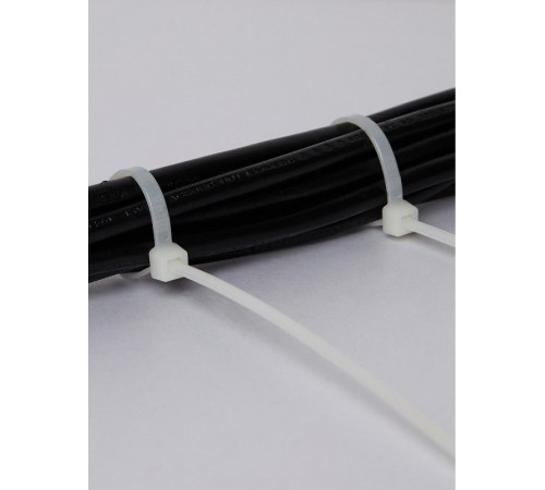 Хомут 4.8х300мм нейлон (100шт)   UHH31-D048-300-100  IEK