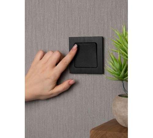 Стокгольм Механизм Выключателя 1-кл. проходного 10А в/к черный EKF PROxima  EZV10-025-20  EKF