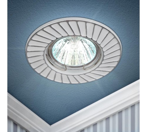 Светильник встраиваемый ST6 CH/WH штампованный MR16,12V/220V, 50W белый/хром  Б0036488  ЭРА