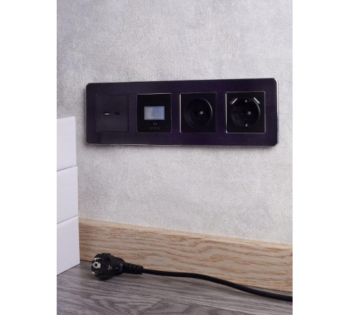 BRITE Рамка 4-ая РУ-4-1-Бр металл черный RE AL  BR-M42-M-21-K02  IEK