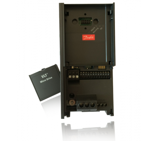 Преобразователь частоты FC-051PK75S2E20H3XXCXXXSXXX 0,75 кВт 220 В  132F0003  Danfoss