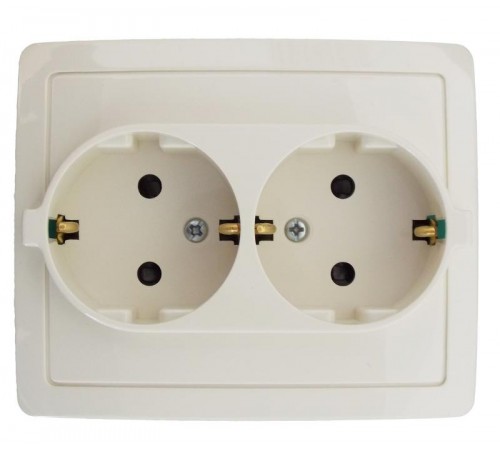 Simon 15 Сл. кость Розетка двойная с/з Schuko с защитными шторками, винт. зажим, 16А 250В  1590451-031  Simon