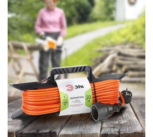 Удлинитель силовой ЭРА UFx-1e-3x0.75-20m-IP44 на рамке c/з 1 гн 20м ПВС 3x0.75  Б0046826  ЭРА