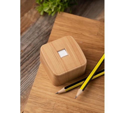 Розетка RJ-45 1-местная ОП Минск, 1А, 120В, светлое дерево EKF  EGK01-035-30  EKF