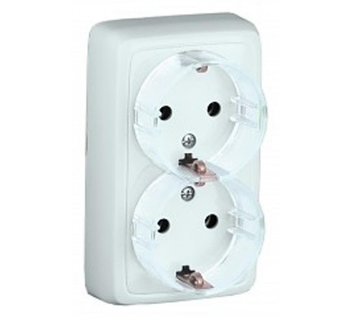 Розетка открытой установки, двухместная, с заземляющим контактом, со шторками, с изолирующей пластиной, цвет белый  РА16-184  HEGEL