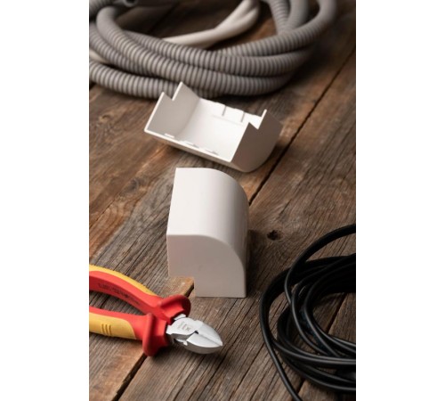 Угол внешний (100х40) (2 шт) Plast EKF PROxima Белыйobw-100-40x2EKF