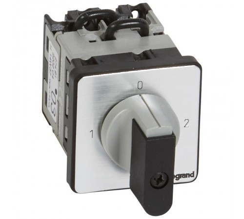 Переключатель на 2 направления - с положением ''0'', 90° - PR 12 - 3П - 6 контактов - крепление на дверце  027492  Legrand
