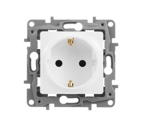 Etika Белый Розетка с заземлением со шторками, винтовые клеммы  672222  Legrand