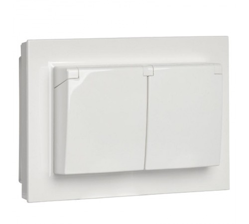 BRITE Розетка 2-ая с крышкой 16А в сб IP44 РСбш12-3-44-БрБ белый  BR-R26-16-44-K01-F  IEK