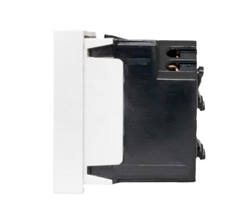 Розетка 45х45 с зазем. 45 градусов, быстрозажимные клеммы, белая E2MR16-028-10-45-SLEKF