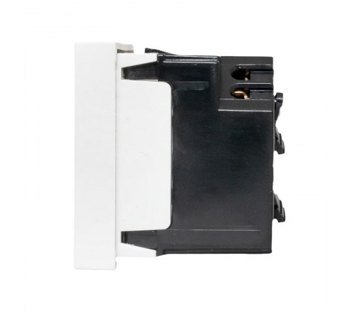 Розетка 45х45 с зазем. 45 градусов, быстрозажимные клеммы, белая E2MR16-028-10-45-SLEKF