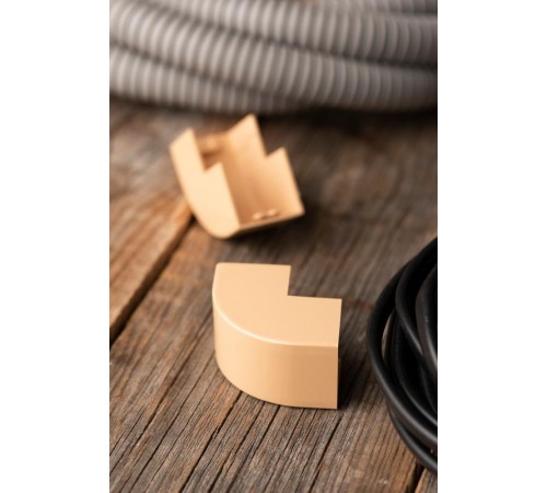 Угол внешний (25х25) (4 шт) Plast EKF PROxima   под светлое деревоobl-25-25x4EKF