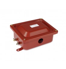 Коробка распределительная металлическая с заглушкам 215х175х100 (4 отверстия: 2D20, 1D25, 1D32)IP65  zeta30383  ГОФРОМАТИК