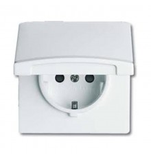 Розетка SCHUKO, 20 EUGKB-34-101, с крышкой, с защитными шторками, Allwetter44, IP44, альпийский белый, 250В.  2064-0-0294   2CKA002064A0294  ABB