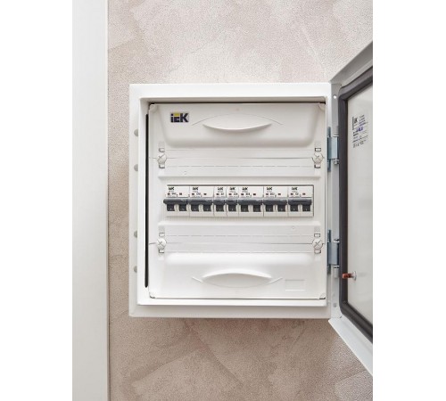 Выключатель автоматический однополюсный M06N 1P B 2А 6кА ARMAT  AR-M06N-1-B002  IEK