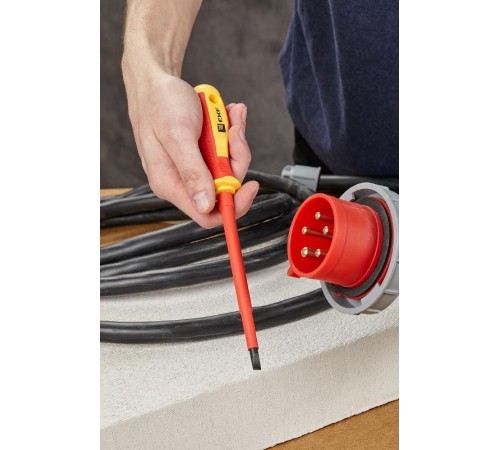 Отвертка Expert SL6.5x150 мм 1000В EKF PROximasl-6.5-150-exp-inEKF