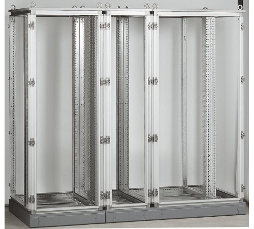 Набор из 4 каркасных стоек - XL3 4000  020500  Legrand