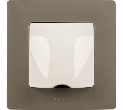 Etika Белый Вывод кабеля IP21  672229  Legrand