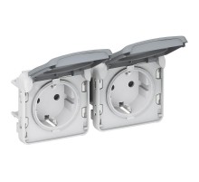 Plexo Серый Розетка с/з 2-ая гориз. с крышкой 16А IP55  069576  Legrand