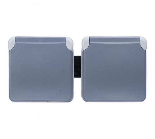 Plexo Серый Розетка с/з 2-ая гориз. с крышкой 16А IP55  069576  Legrand