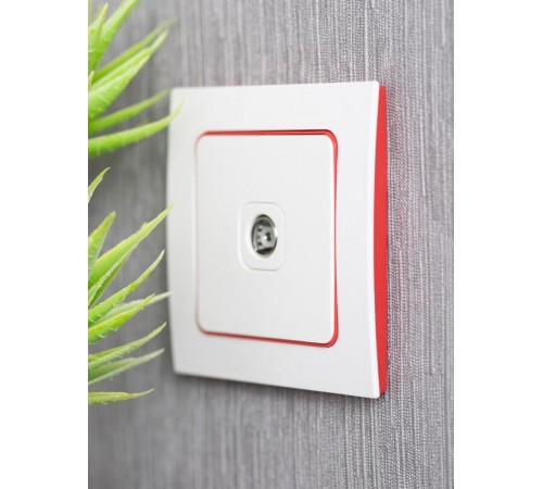 Стокгольм Рамка 1-местная белая с линией цвета красный PROxima  EXM-G-304-20  EKF