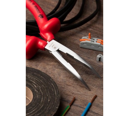 Длинногубцы изогнутые Master 200 мм 1000В EKF Basicdgi-200-mas-inEKF