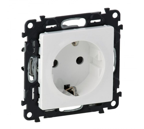 Valena LIFE DIY Белый Розетка 1-ая с/з, с защитными шторками, винт.зажим  753424  Legrand