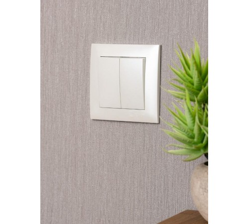 Валенсия лицевая панель выключателя 2-кл. 10А жемчуг EKF PROxima   ESV10-L-023-50   EKF