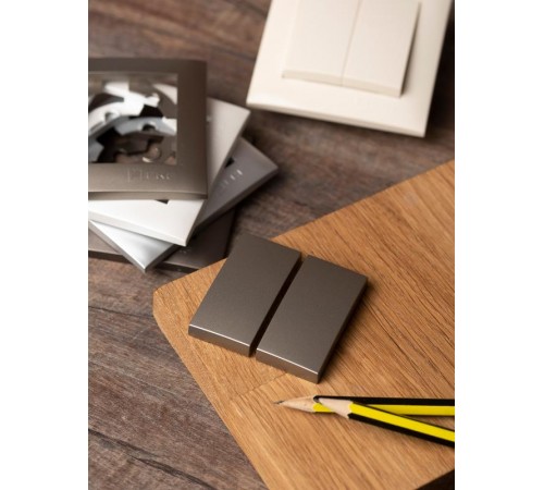 Валенсия лицевая панель выключателя 2-кл. 10А кашемир EKF PROxima   ESV10-L-023-40   EKF