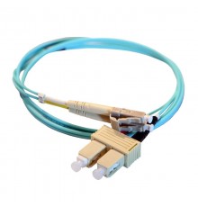 Оптоволоконный шнур OM 3 - многомодовый - 10 Giga - SC/LC - длина 1 м  032612  Legrand