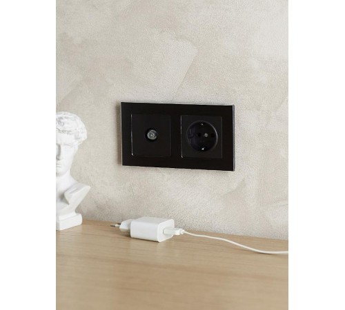 BRITE Рамка 2-ая РУ-2-1-БрЧ металл черный  BR-M22-M-K02  IEK